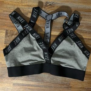 Nike racer back sports bra